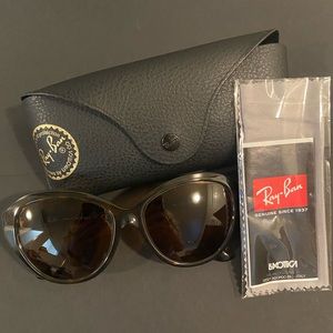 Ray-Ban Women’s Sunglasses